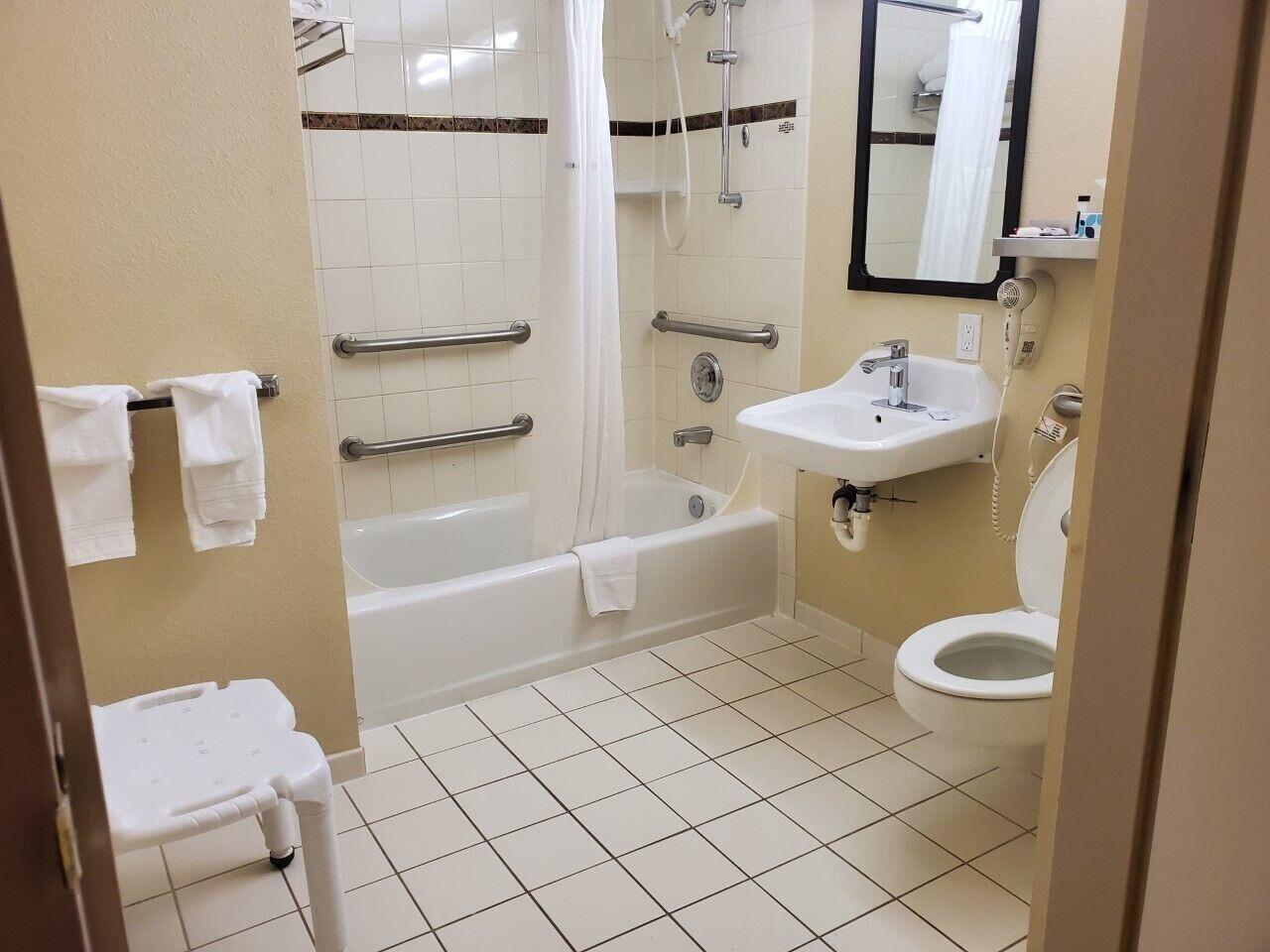 Ramada By Wyndham Downtown Spokane
